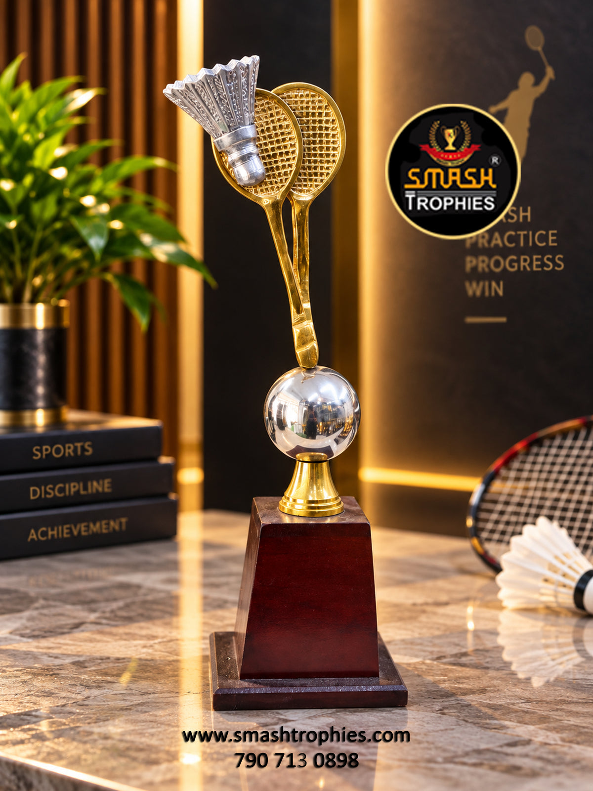 BADMINTON TROPHY M 427 - 450