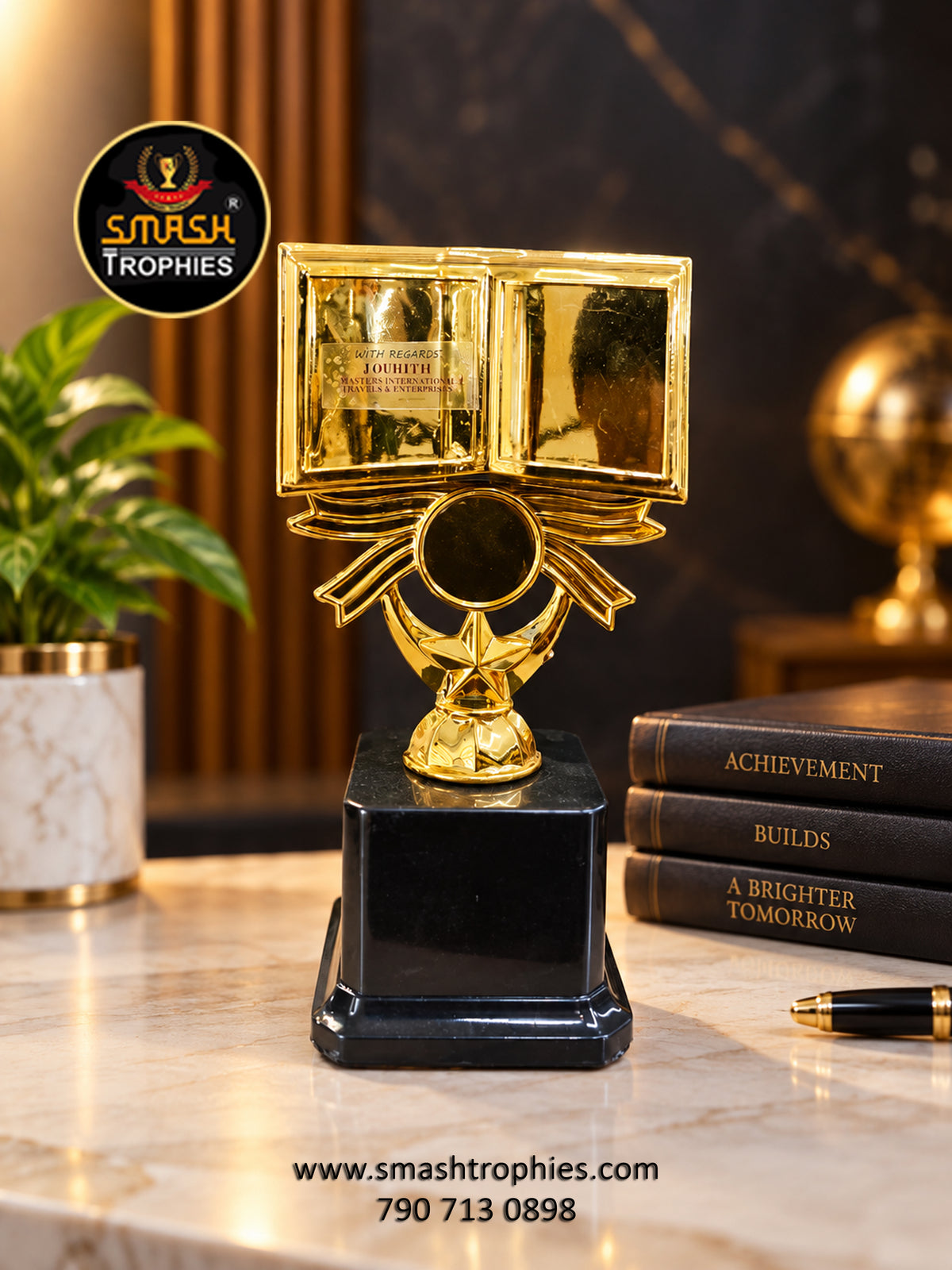 BOOK TROPHY -380
