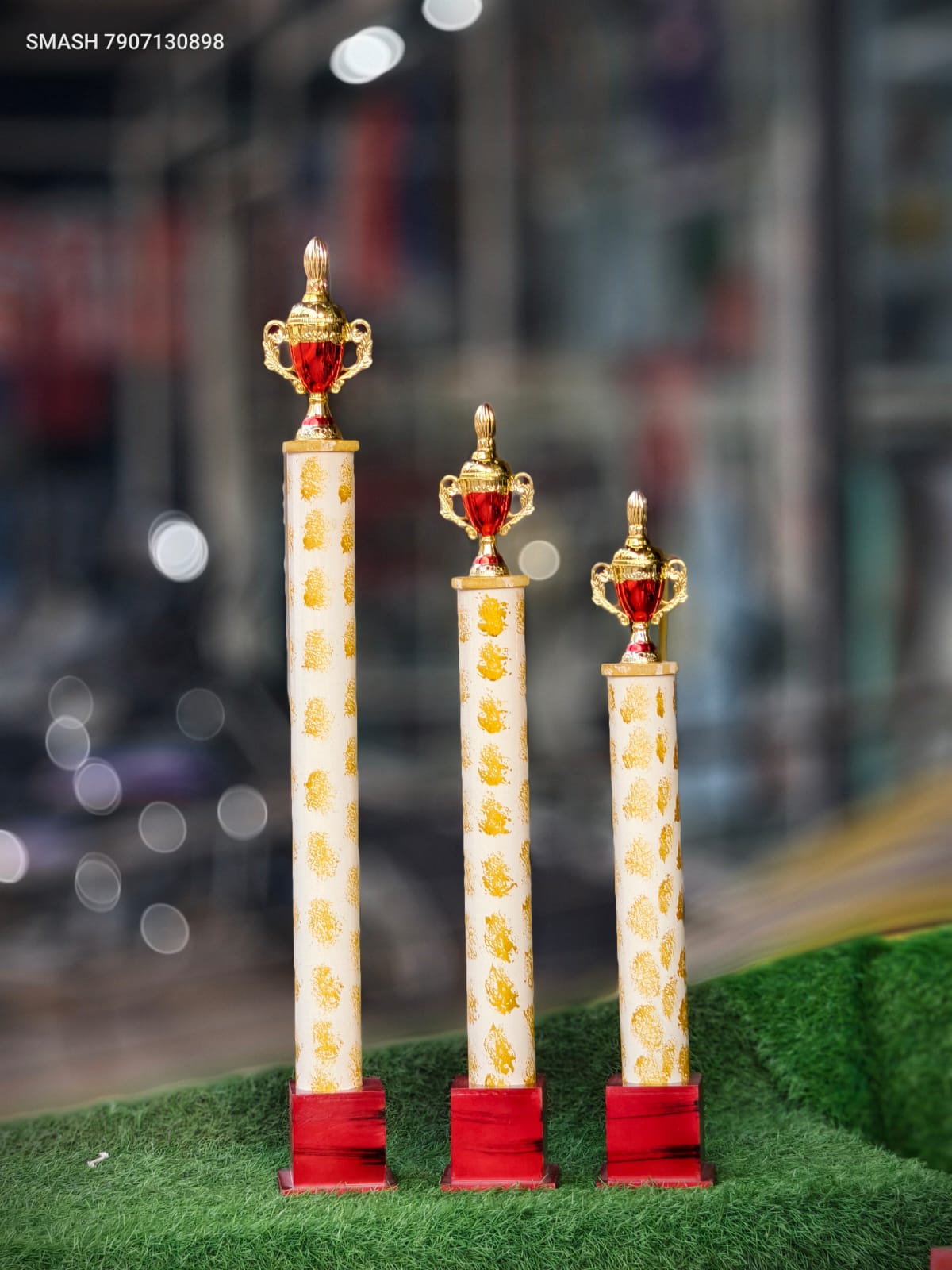 RED 3 TROPHY 103-1690