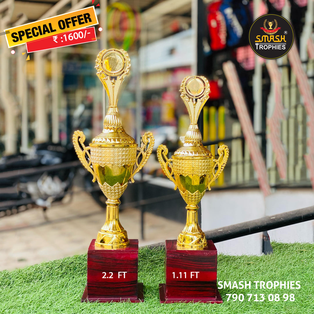 MS750 116 LM – SMASH TROPHIES