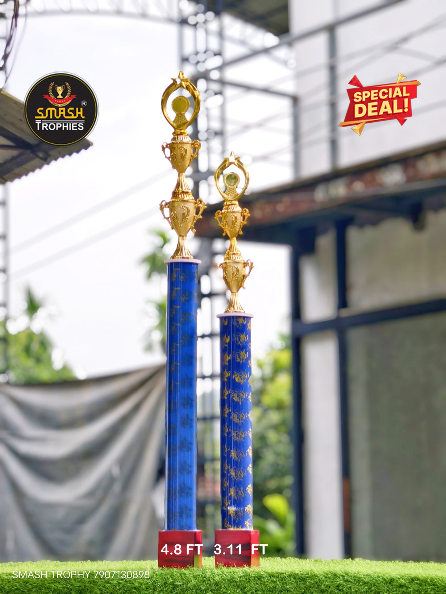 Plastic trophies 33-85-1700