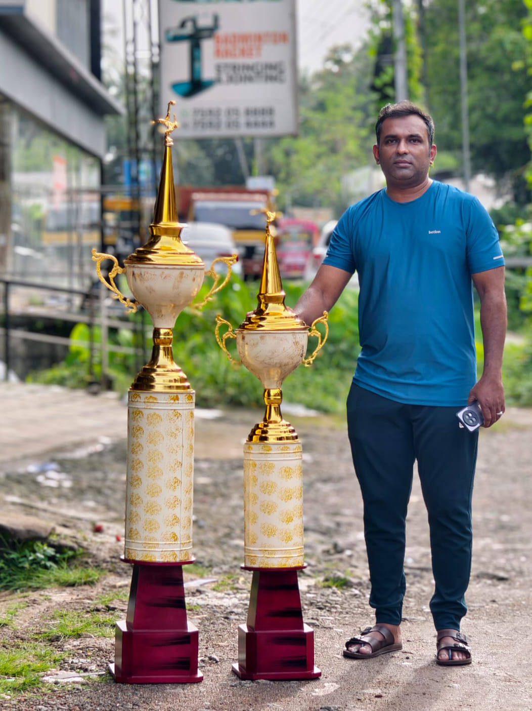 Metal trophies MODI 4 L M 6 FT