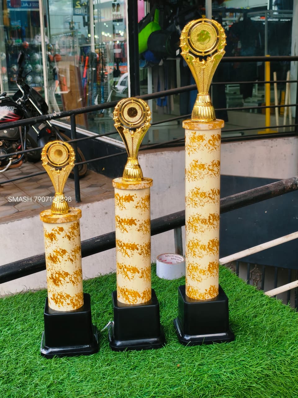 Plastic trophies 116 123