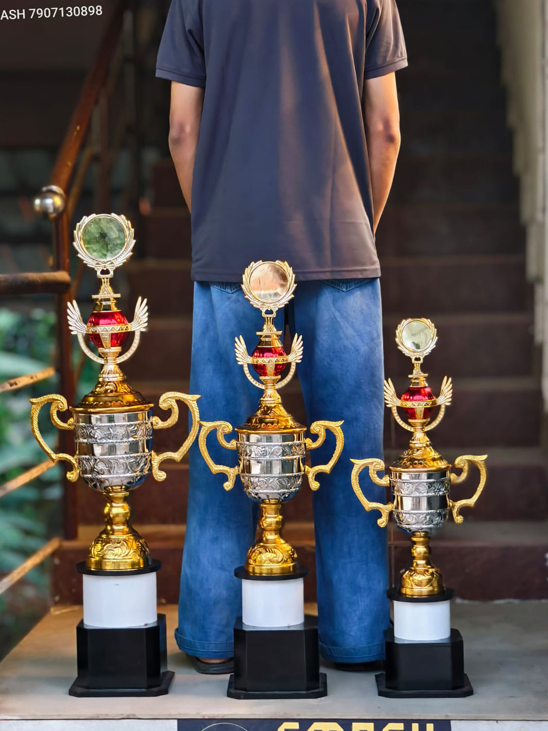 METAL GOLD &SILVER TROPHY  MS28602 LMS 4700