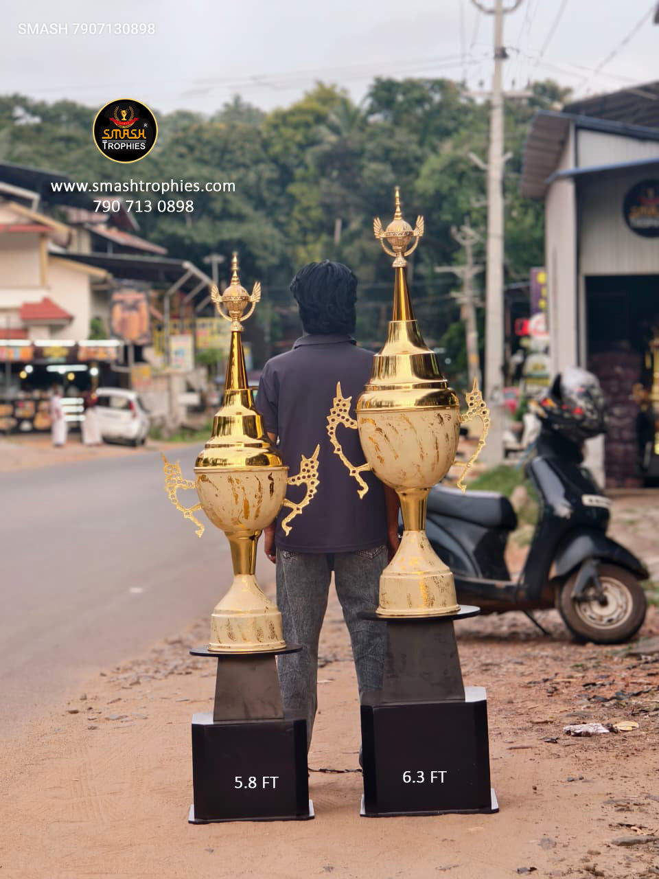 premium trophies 9900/-