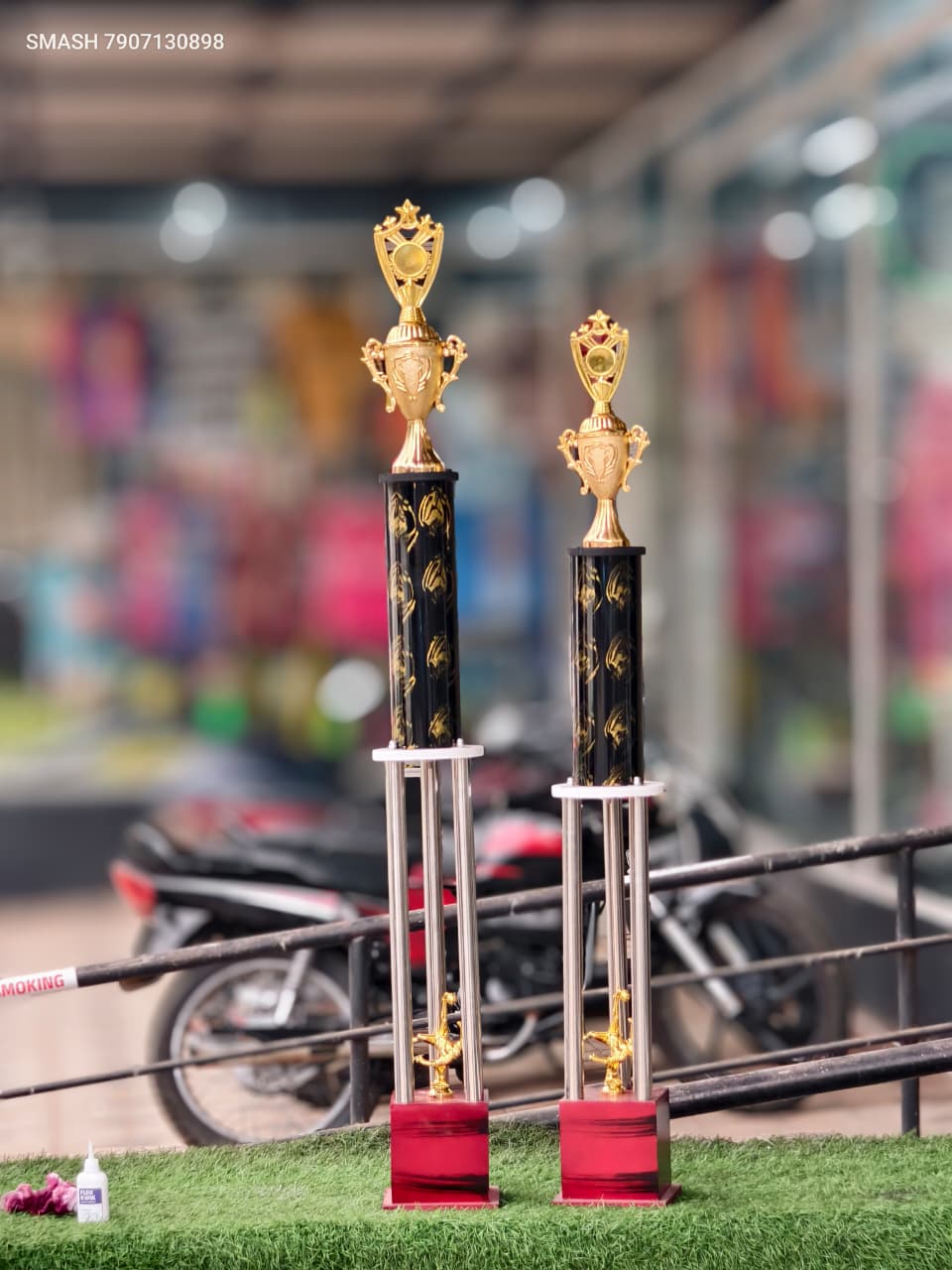 Plastic 2 Combo Trophy  33-114-1800 BLACK