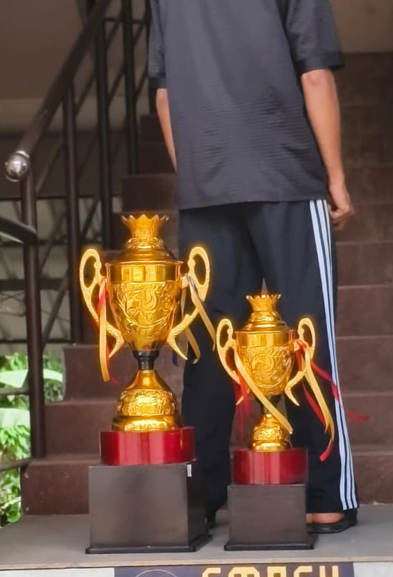 METAL TROPHY 1003 LM 4600